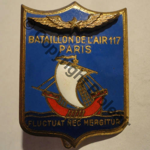 A1156NH    Bat Air 117 PARIS  AREMAIL Bol fenetre Dos Granuleux Voile en Relief Src.lepido07 4Eur(x3) 